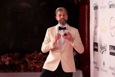 RAZ tog mod gæsterne til Miss Universe finalen 2019 - jeg stod for <br>eventbilleder