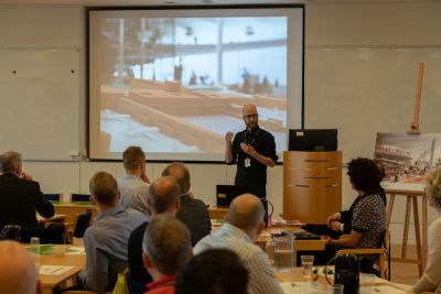 Pressemøde i Københavns Lufthavn i forbindelse med udvidelsen af Terminal <br>3.